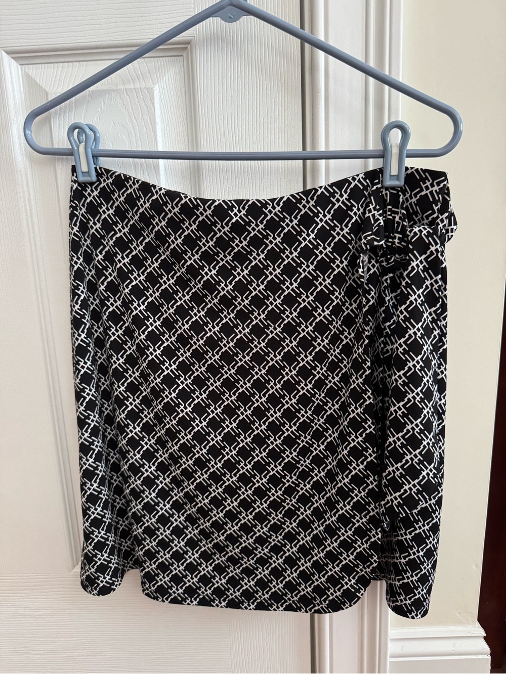 Susan Graver Black & White Skort with Geometric Print